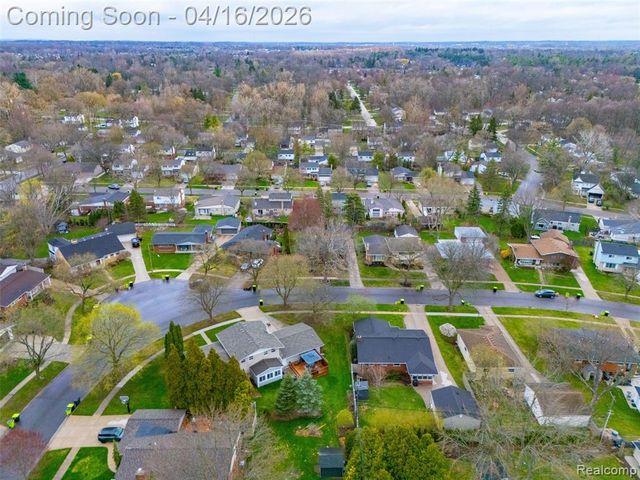 314 Debra Lane, Northville, MI 48167