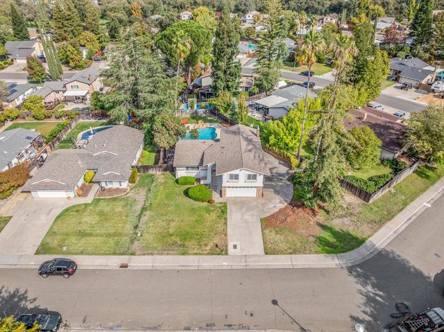 8129 S English Oak Way, Citrus Heights, CA 95610