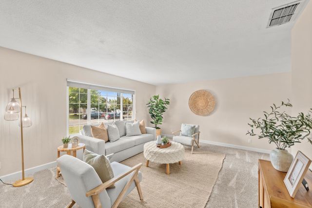 8129 S English Oak Way, Citrus Heights, CA 95610