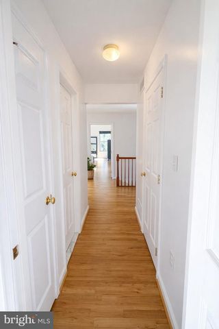 247 BRINLEY DR, Pennington, NJ 08534