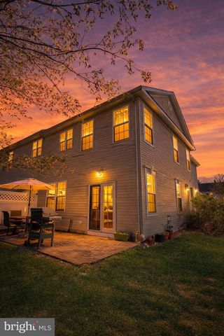 247 BRINLEY DR, Pennington, NJ 08534