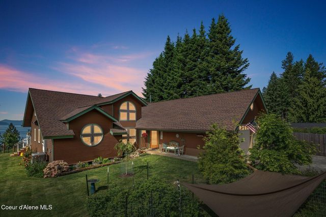 311 School Rd, Hope, ID 83836