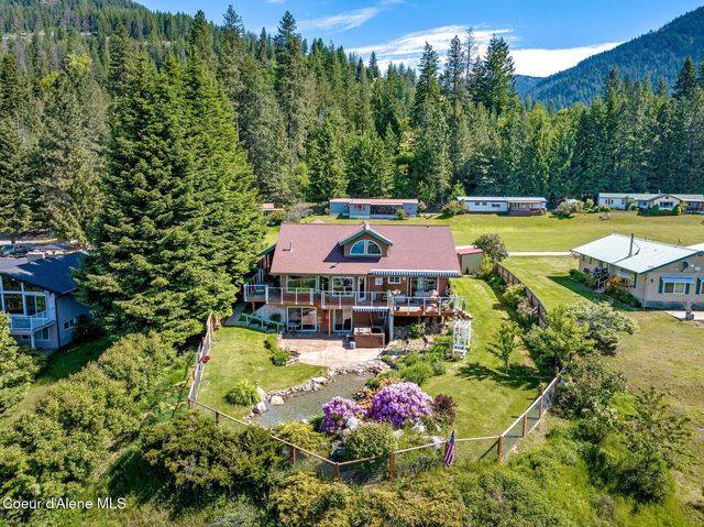 311 School Rd, Hope, ID 83836