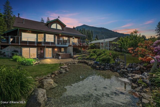 311 School Rd, Hope, ID 83836