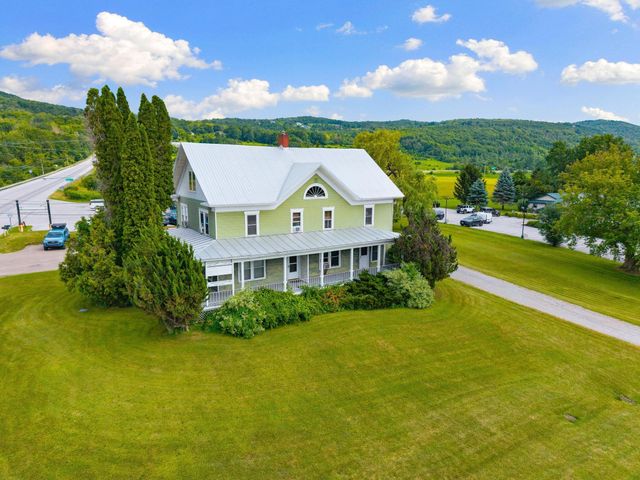 6 Fairfield Hill Road, St. Albans Town, VT 05478