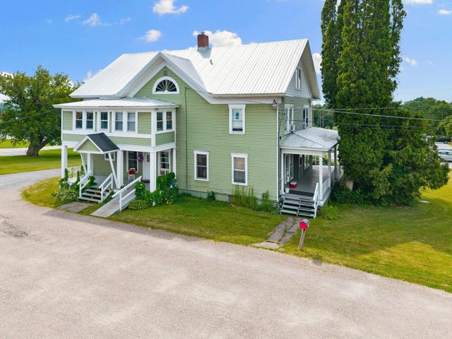 6 Fairfield Hill Road, St. Albans Town, VT 05478