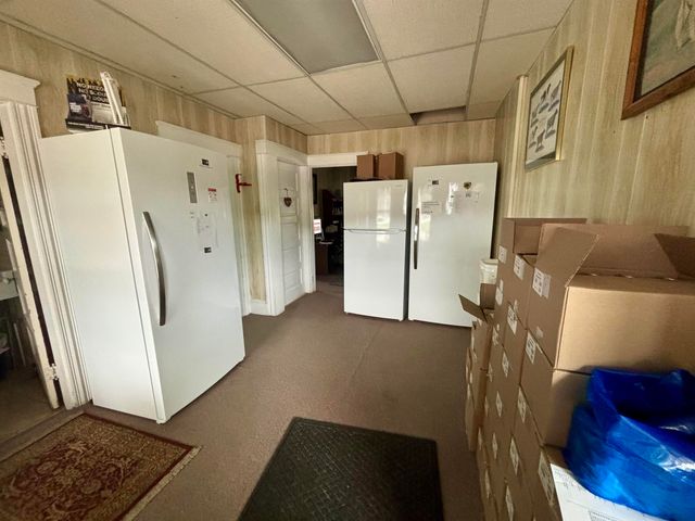 6 Fairfield Hill Road, St. Albans Town, VT 05478