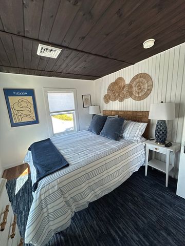 18 Marshfield Ave, Scituate, MA 02066