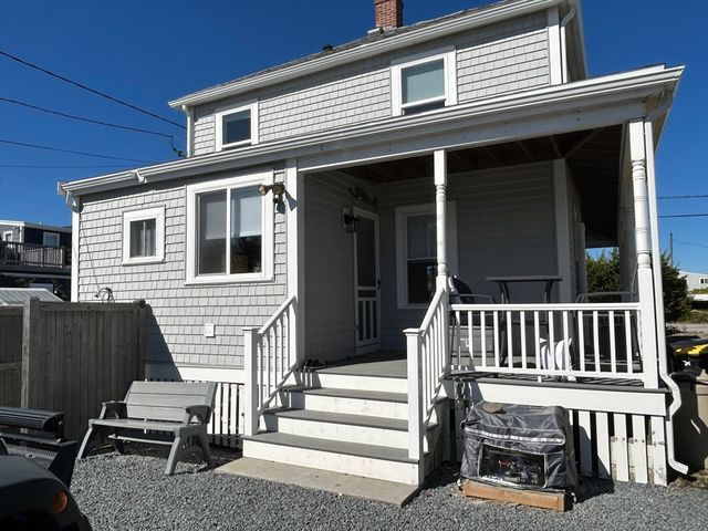 18 Marshfield Ave, Scituate, MA 02066