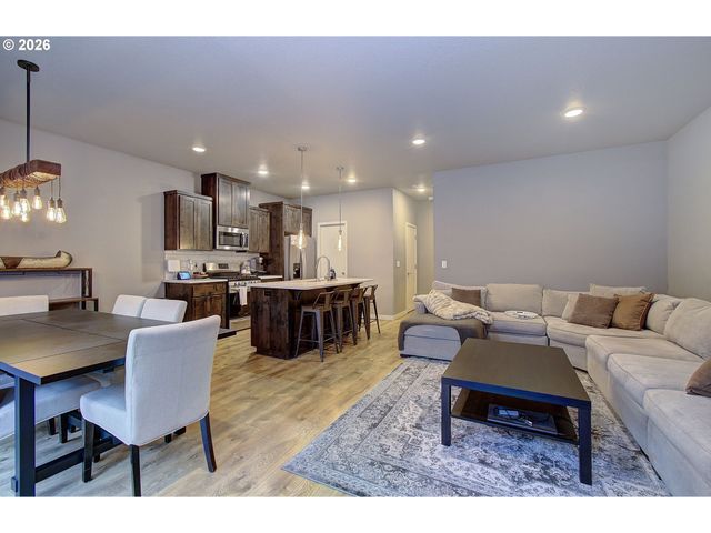 12321 Ne 116TH St, Vancouver, WA 98682