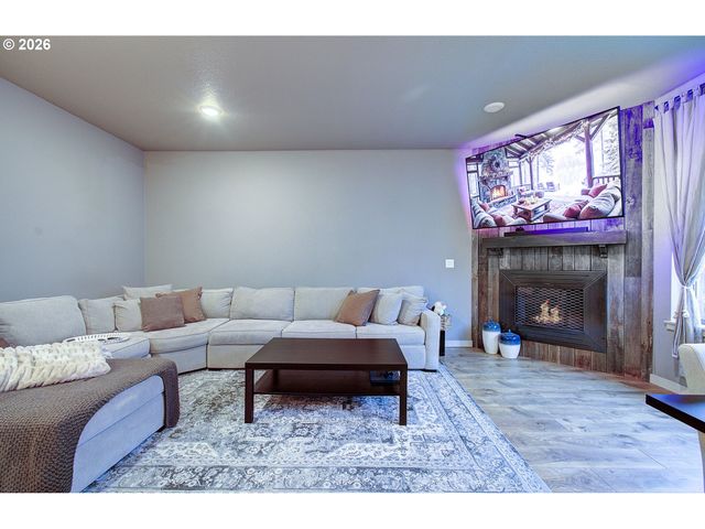 12321 Ne 116TH St, Vancouver, WA 98682