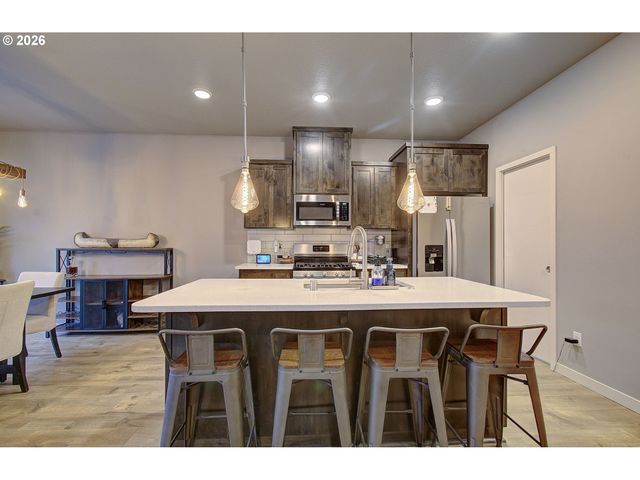 12321 Ne 116TH St, Vancouver, WA 98682