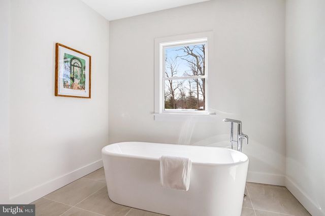 2633 WOOSTER CT, Vienna, VA 22180