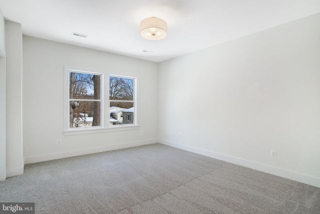2633 WOOSTER CT, Vienna, VA 22180