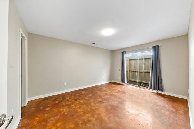 2614 Chenevert Street, Houston, TX 77004