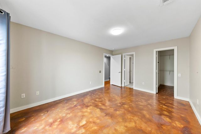 2614 Chenevert Street, Houston, TX 77004