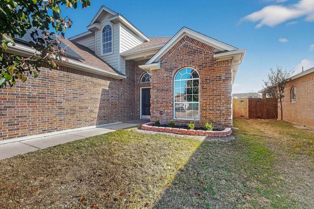 9716 Brenden Drive, Fort Worth, TX 76108