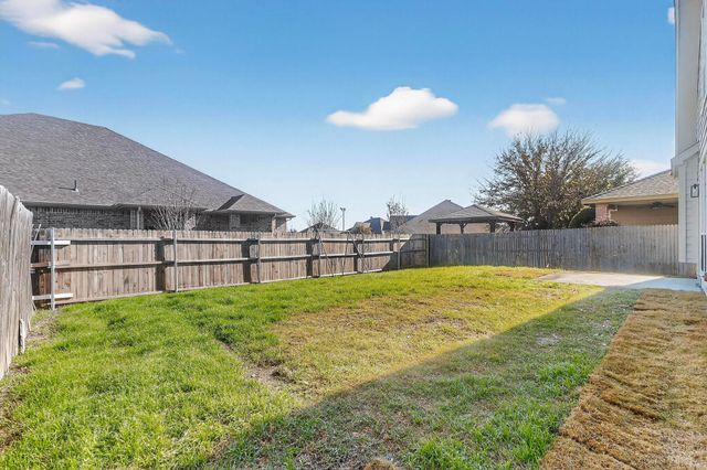 9716 Brenden Drive, Fort Worth, TX 76108