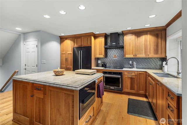 10316 43rd Street E, Edgewood, WA 98372