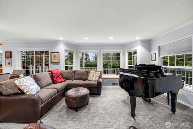 10316 43rd Street E, Edgewood, WA 98372