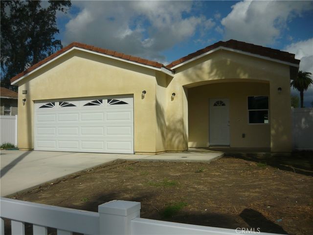 158 E Court Street, San Bernardino, CA 92410