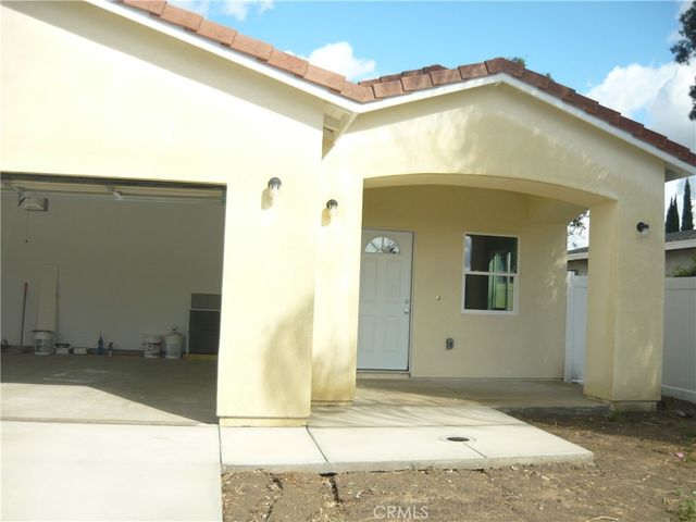 158 E Court Street, San Bernardino, CA 92410