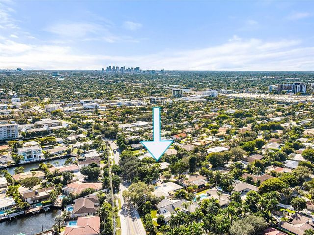 2764 NE 35th St, Fort Lauderdale, FL 33306