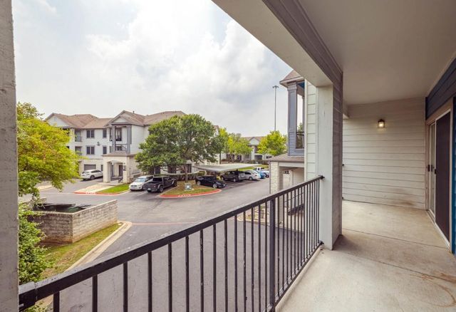 10505 S I-35 Frontage RD 632, Austin, TX 78747