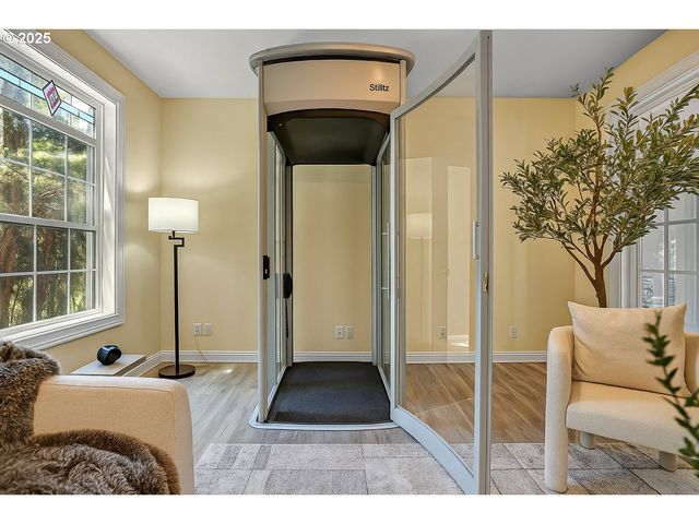 2672 Se VISTA Way, Gresham, OR 97080