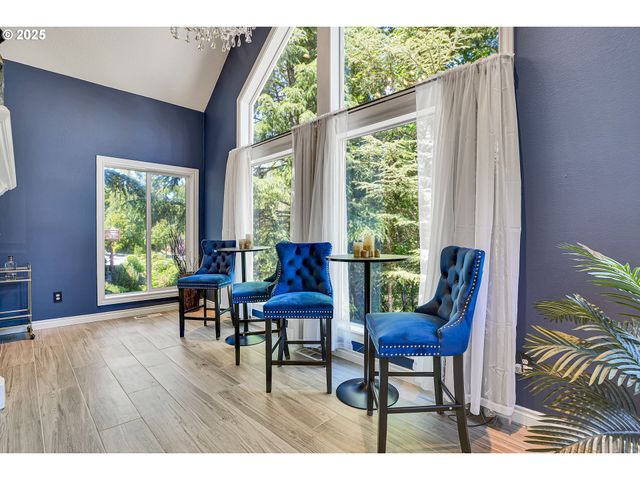 2672 Se VISTA Way, Gresham, OR 97080