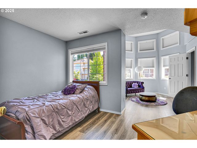 2672 Se VISTA Way, Gresham, OR 97080