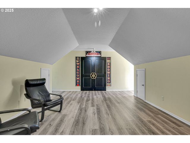 2672 Se VISTA Way, Gresham, OR 97080