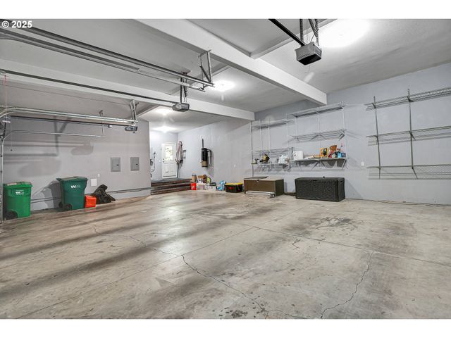 2672 Se VISTA Way, Gresham, OR 97080