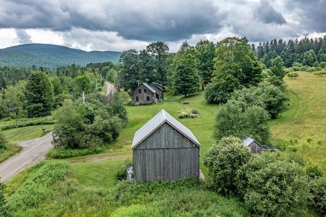 1076 Brown Hill Road, Elmore, VT 05657