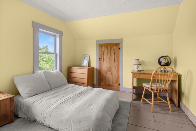 1076 Brown Hill Road, Elmore, VT 05657