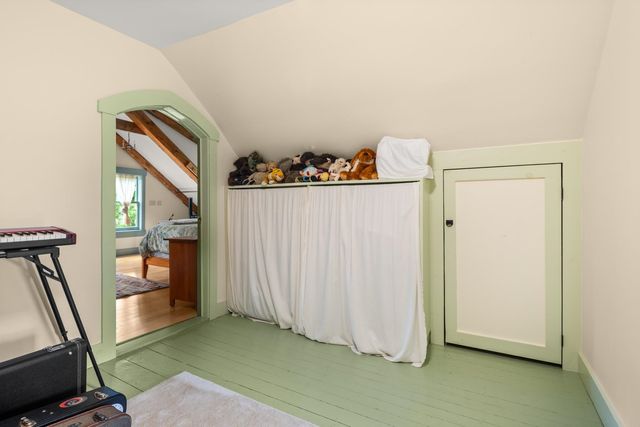 1076 Brown Hill Road, Elmore, VT 05657