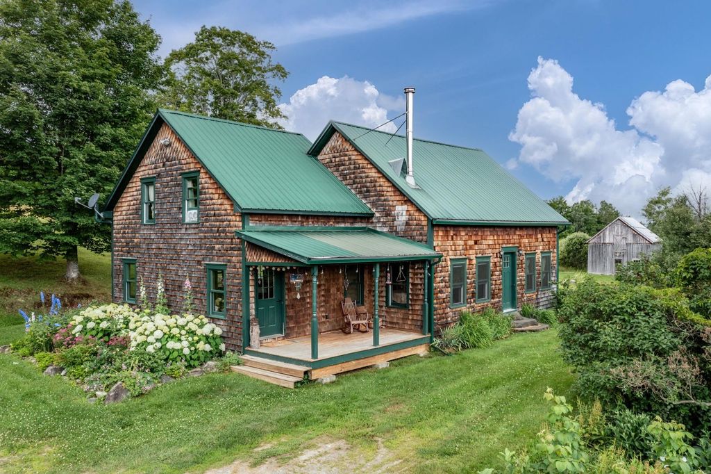 1076 Brown Hill Road, Elmore, VT 05657