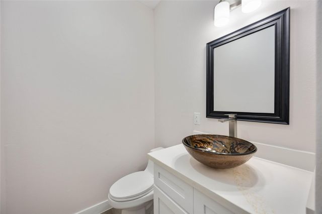 12650 Sai Baba Drive, Houston, TX 77038