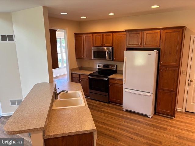 1103 HAMMON AVE, Ephrata, PA 17522