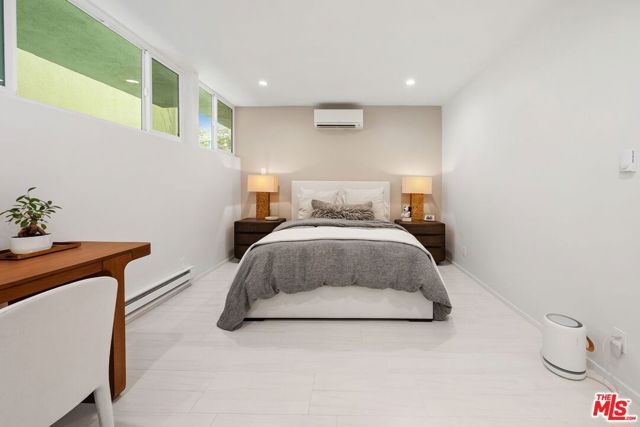 2233 4th Street 3, Santa Monica, CA 90405