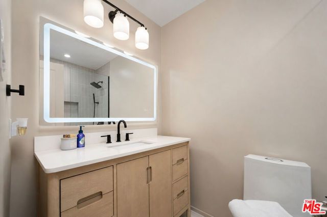 2233 4th Street 3, Santa Monica, CA 90405