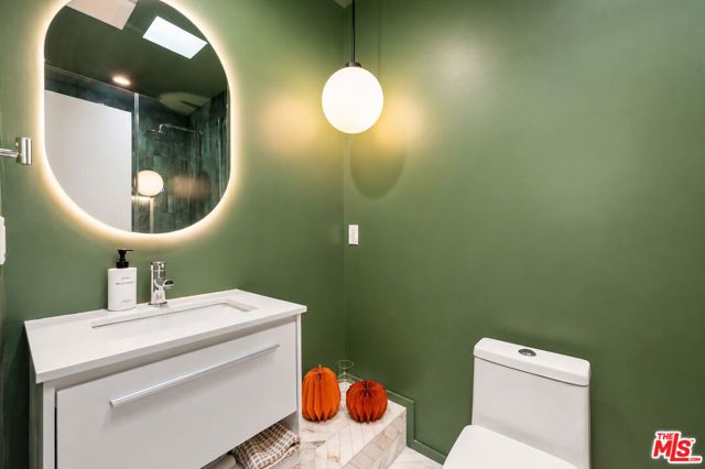 2233 4th Street 3, Santa Monica, CA 90405