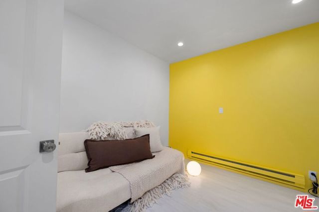 2233 4th Street 3, Santa Monica, CA 90405