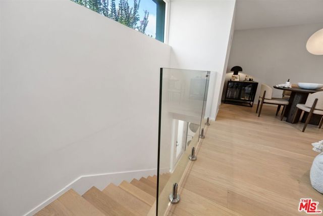 2233 4th Street 3, Santa Monica, CA 90405