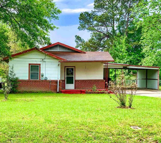 345 S Lake St, Waskom, TX 75692