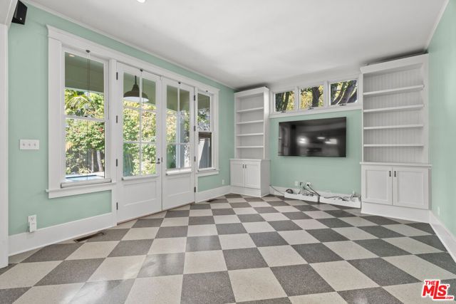 813 Crestmoore Place, Venice (los Angeles), CA 90291