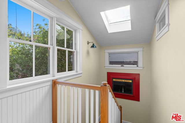 813 Crestmoore Place, Venice (los Angeles), CA 90291