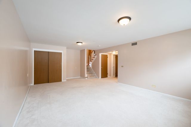 114 N FOREST Avenue, Palatine, IL 60074