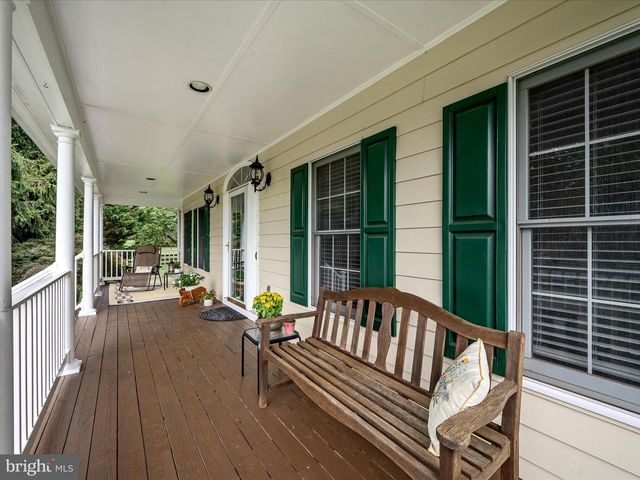 17006 LAKEWOOD CT, Purcellville, VA 20132