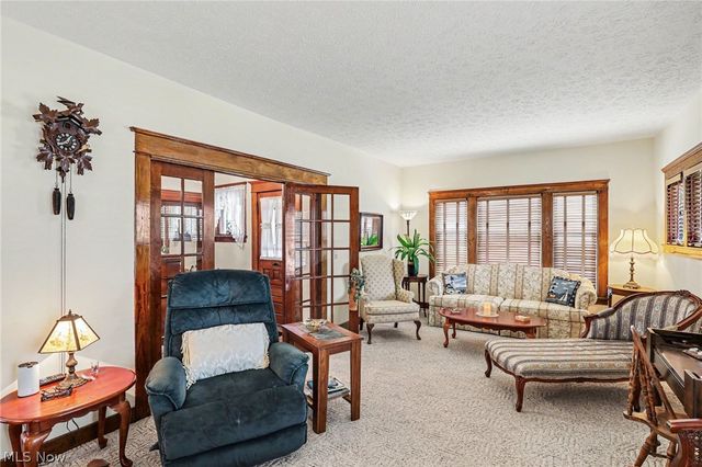 290 Park Avenue, Conneaut, OH 44030